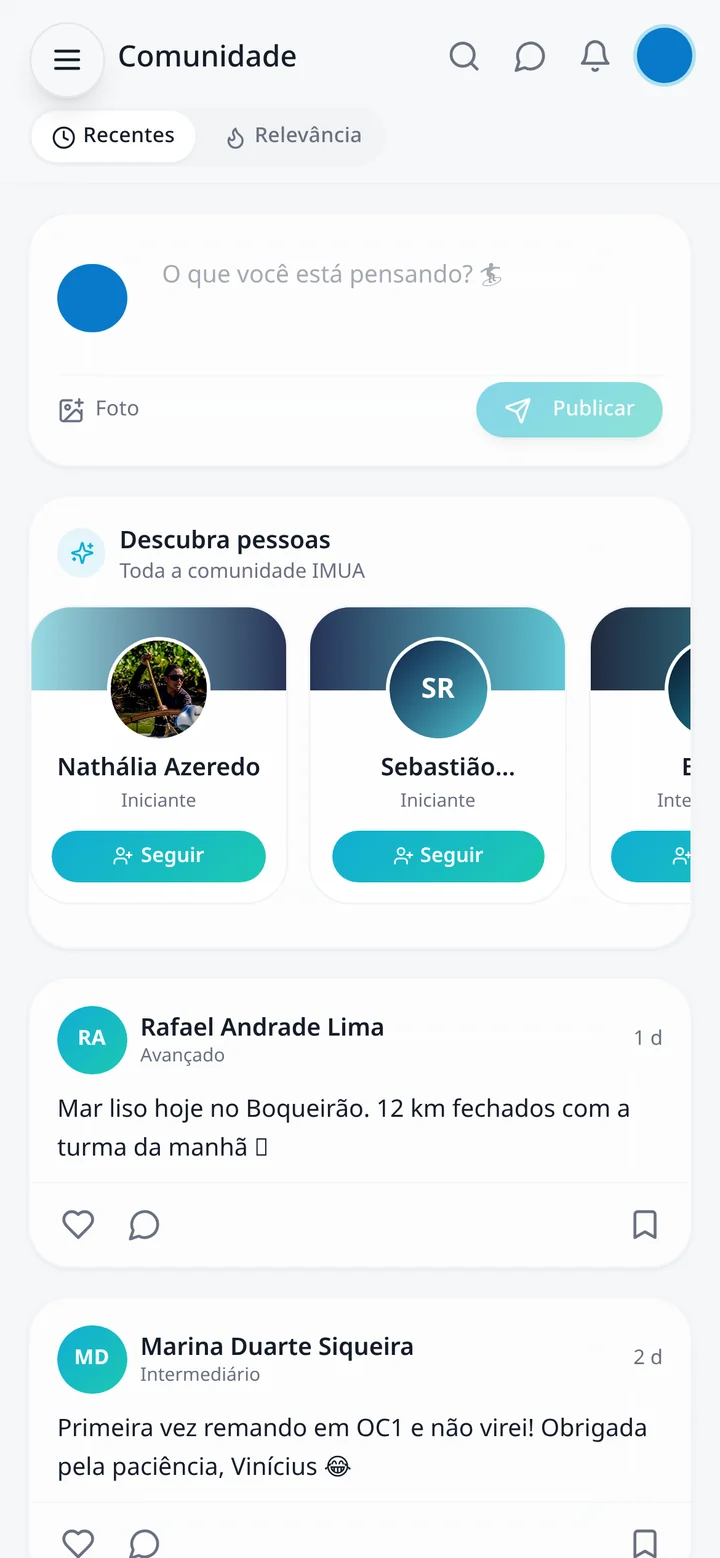 Feed da comunidade com publicações dos alunos